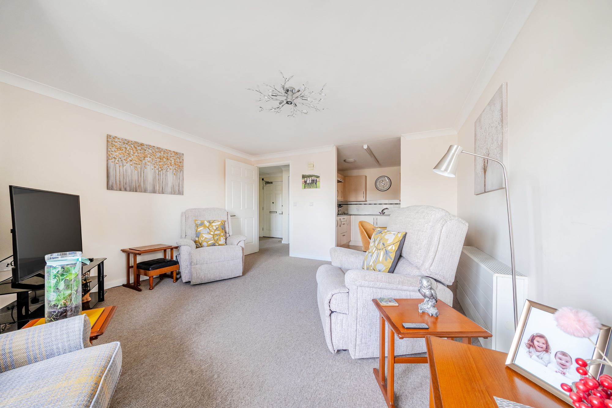 2 bed retirement property for sale in Trafalgar Road, Marina Court Trafalgar Road, GL20  - Property Image 5