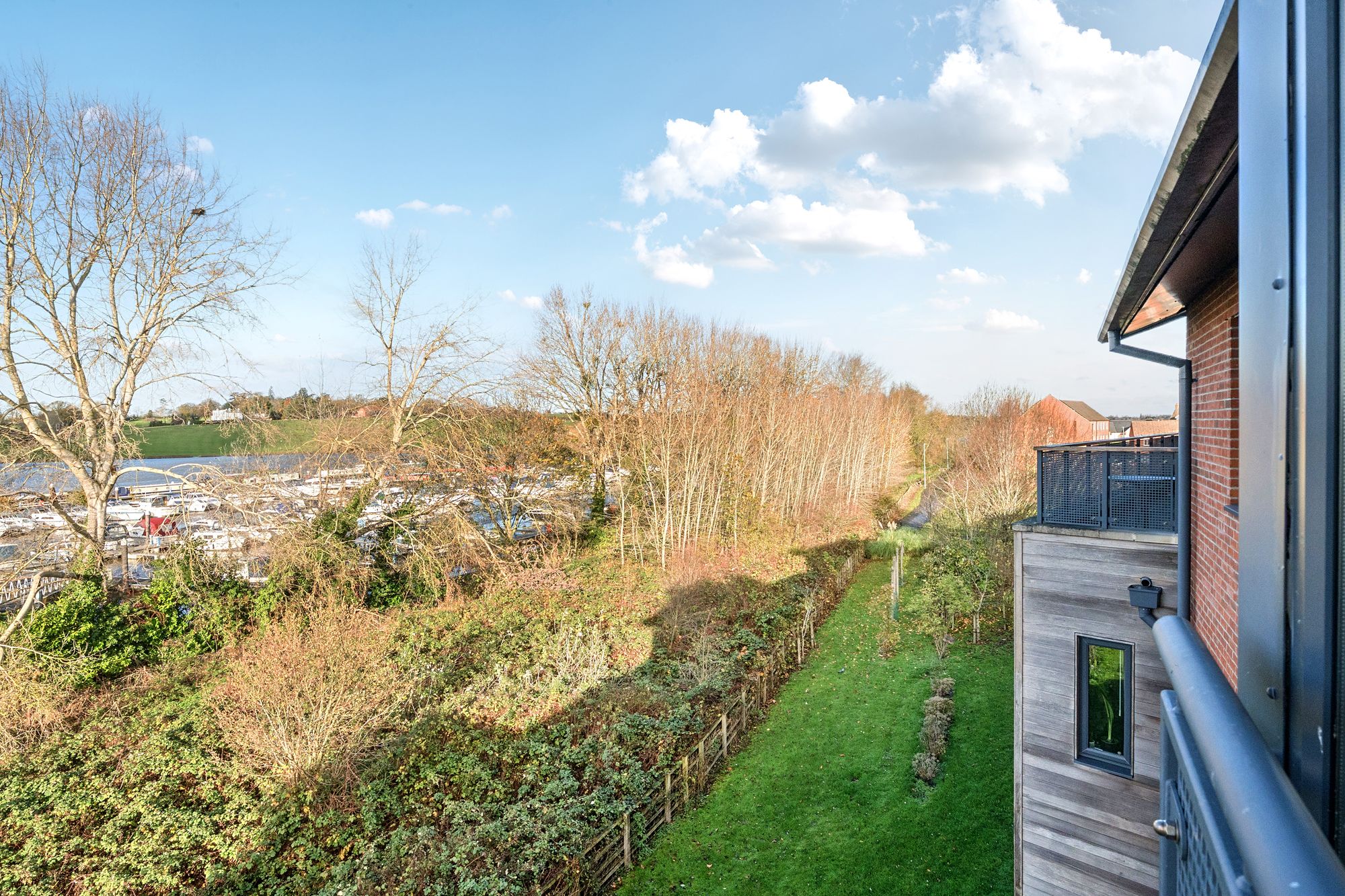 2 bed retirement property for sale in Trafalgar Road, Marina Court Trafalgar Road, GL20  - Property Image 4