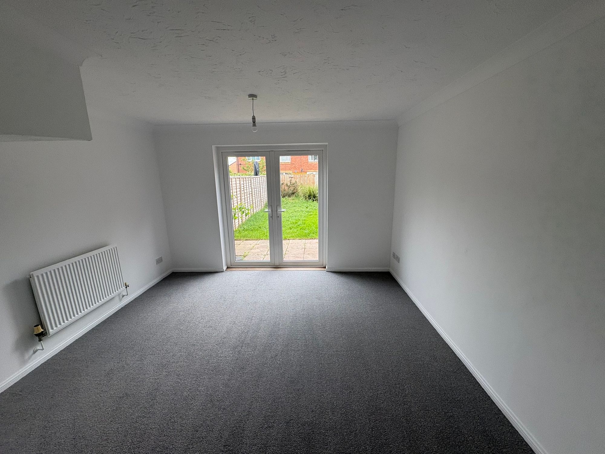 2 bed terraced house to rent in Barnfields, Gloucester, GL4 6
