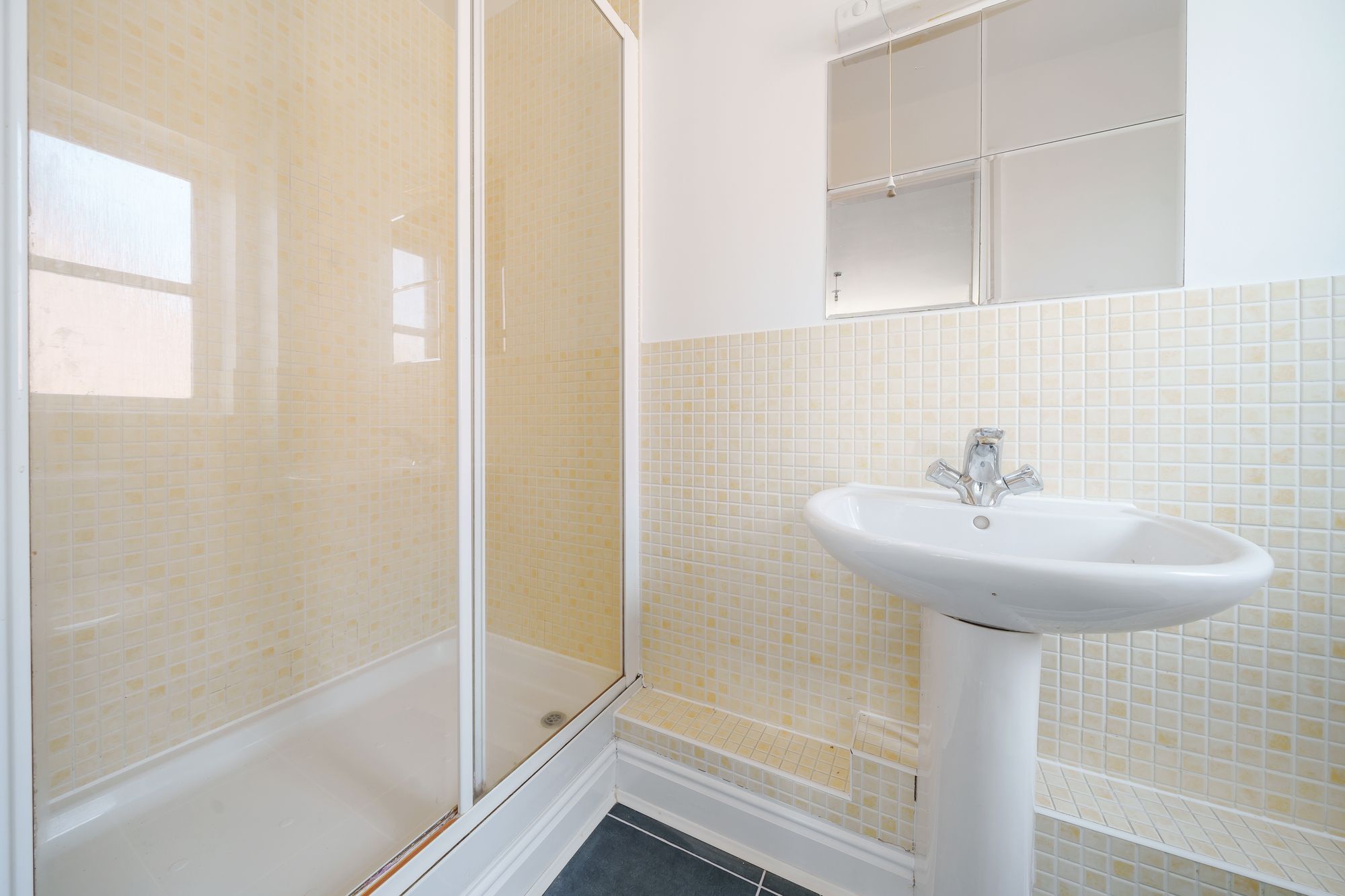 4 bed detached house for sale in Ribston Mews | Off Stroud Road 11