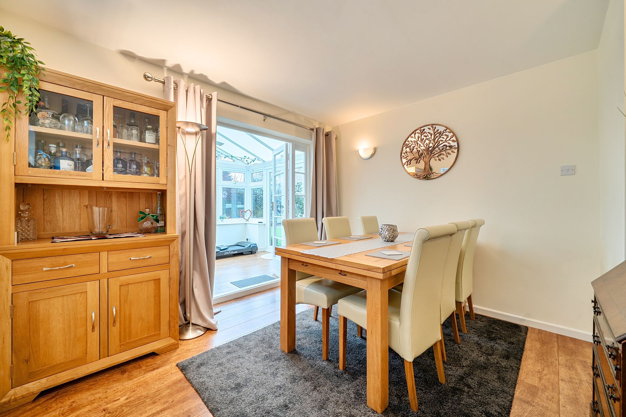 4 bed detached house for sale in Queensmead, Bredon, GL20  - Property Image 6