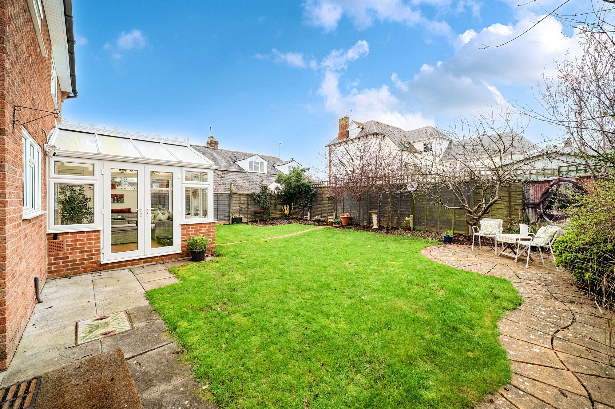 4 bed detached house for sale in Queensmead, Bredon, GL20 17