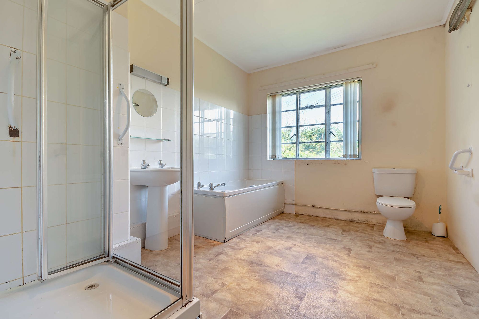 3 bed detached bungalow for sale in Long Green, Forthampton, GL19 8