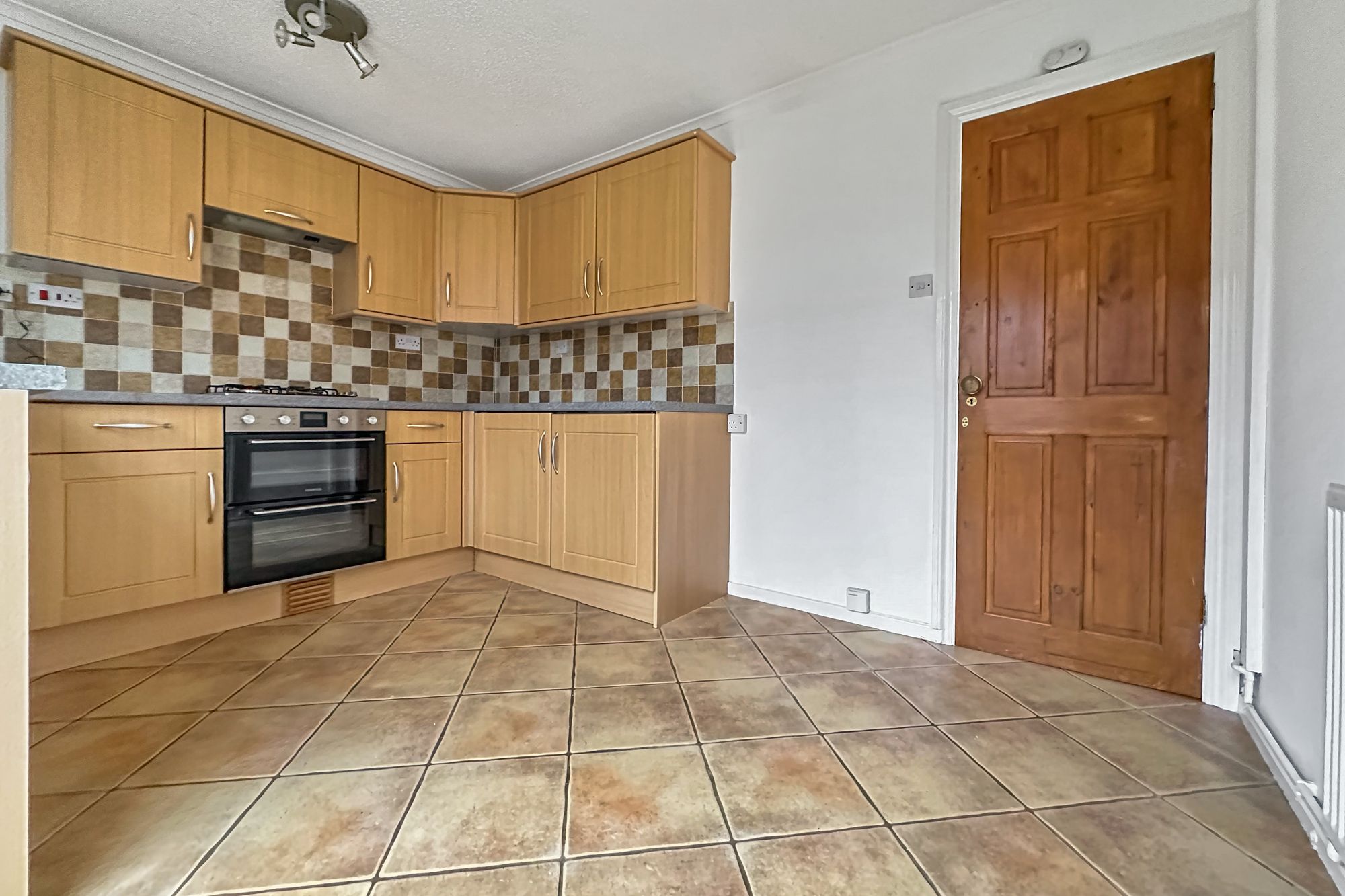 2 bed terraced house to rent in Horsley Close, Abbeymead, GL4  - Property Image 4