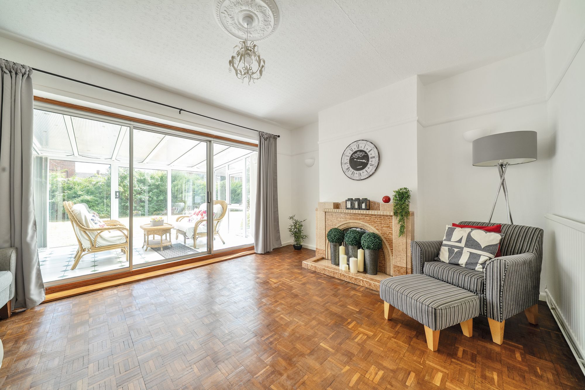 3 bed detached bungalow for sale in The Coppice | Newtown | Tewkesbury 3