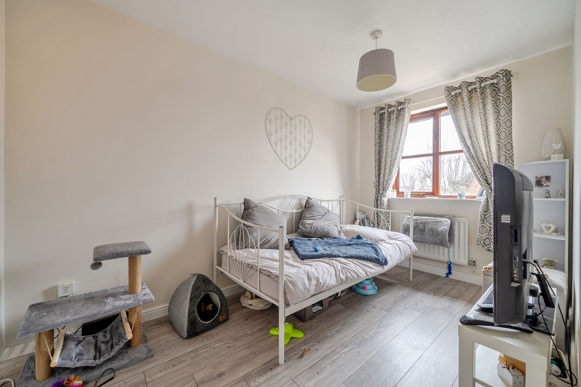 4 bed detached house for sale in Courtney Close, Stonehills, Tewkesbury, GL20 16