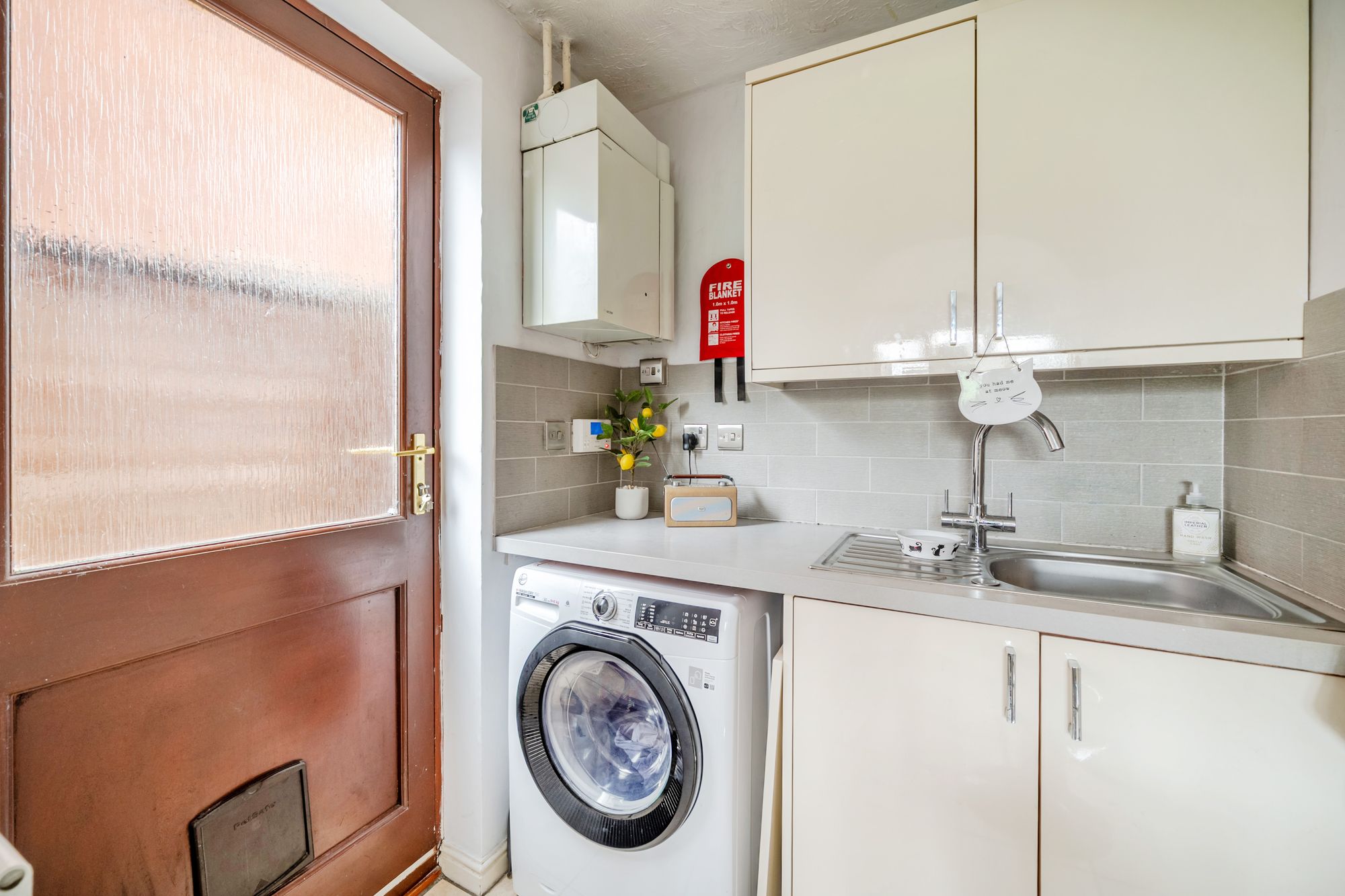 4 bed detached house for sale in Courtney Close, Stonehills, Tewkesbury, GL20  - Property Image 11