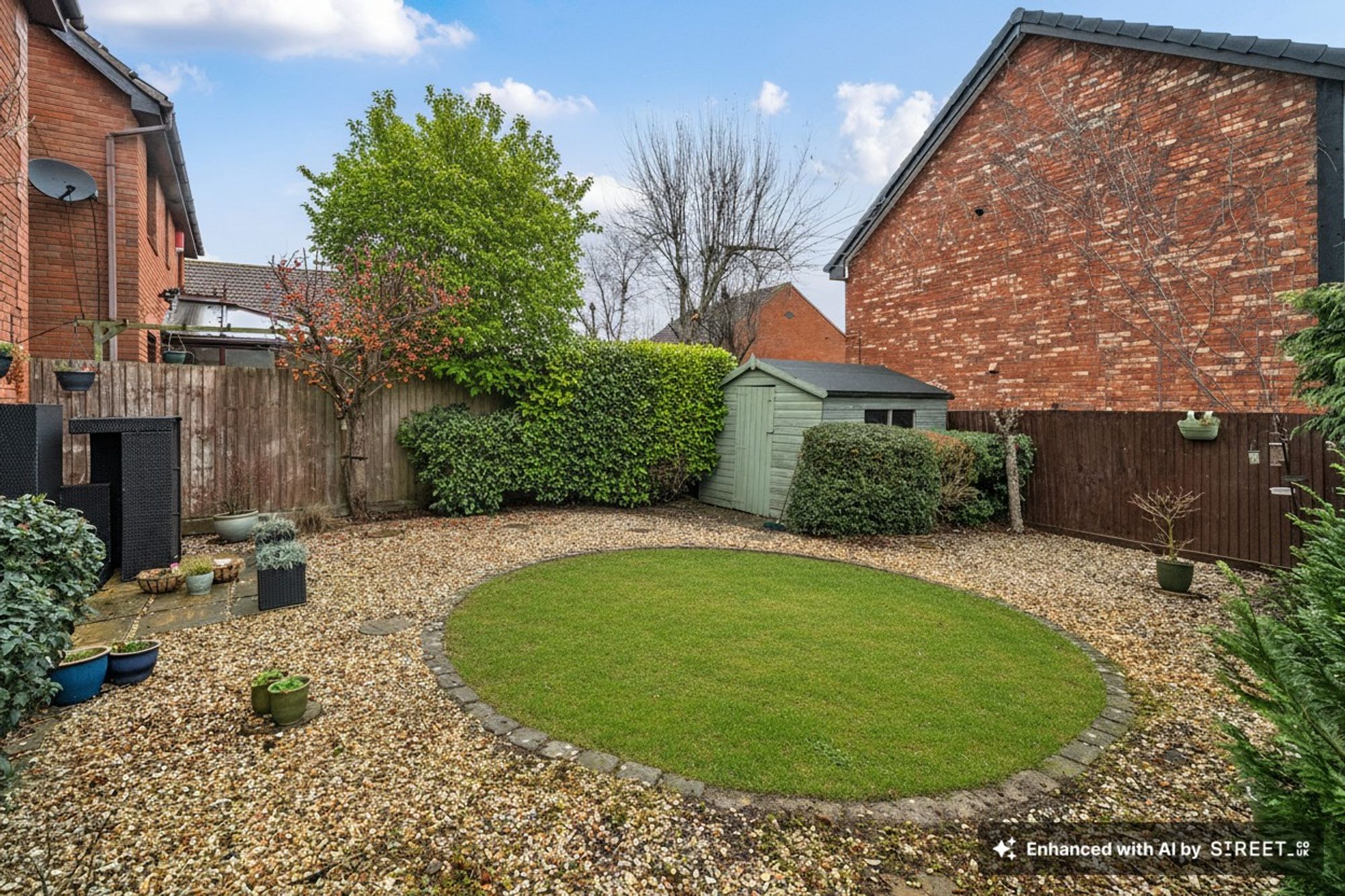 4 bed detached house for sale in Courtney Close, Stonehills, Tewkesbury, GL20 18