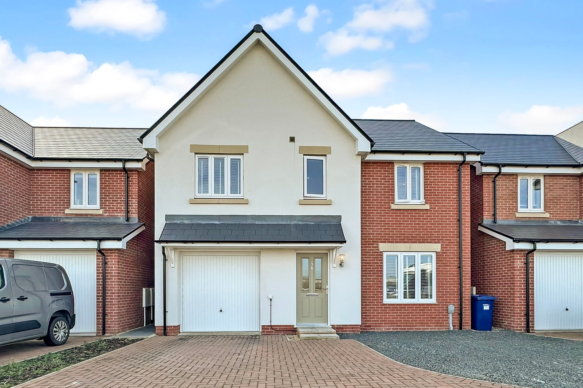 5 bed detached house for sale in Avellana Way, Ashchurch, GL20  - Property Image 1