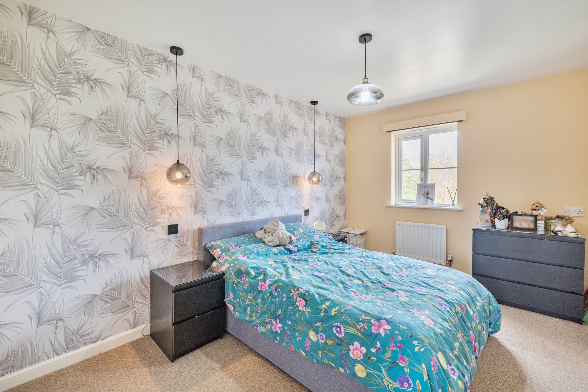 3 bed terraced house for sale in Gainsborough Road, Walton Cardiff, GL20 7