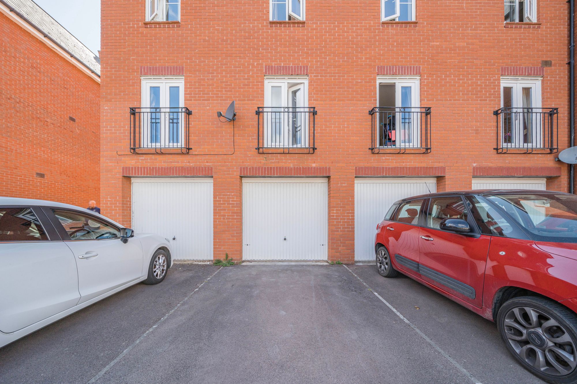 3 bed terraced house for sale in Gainsborough Road, Walton Cardiff, GL20 13