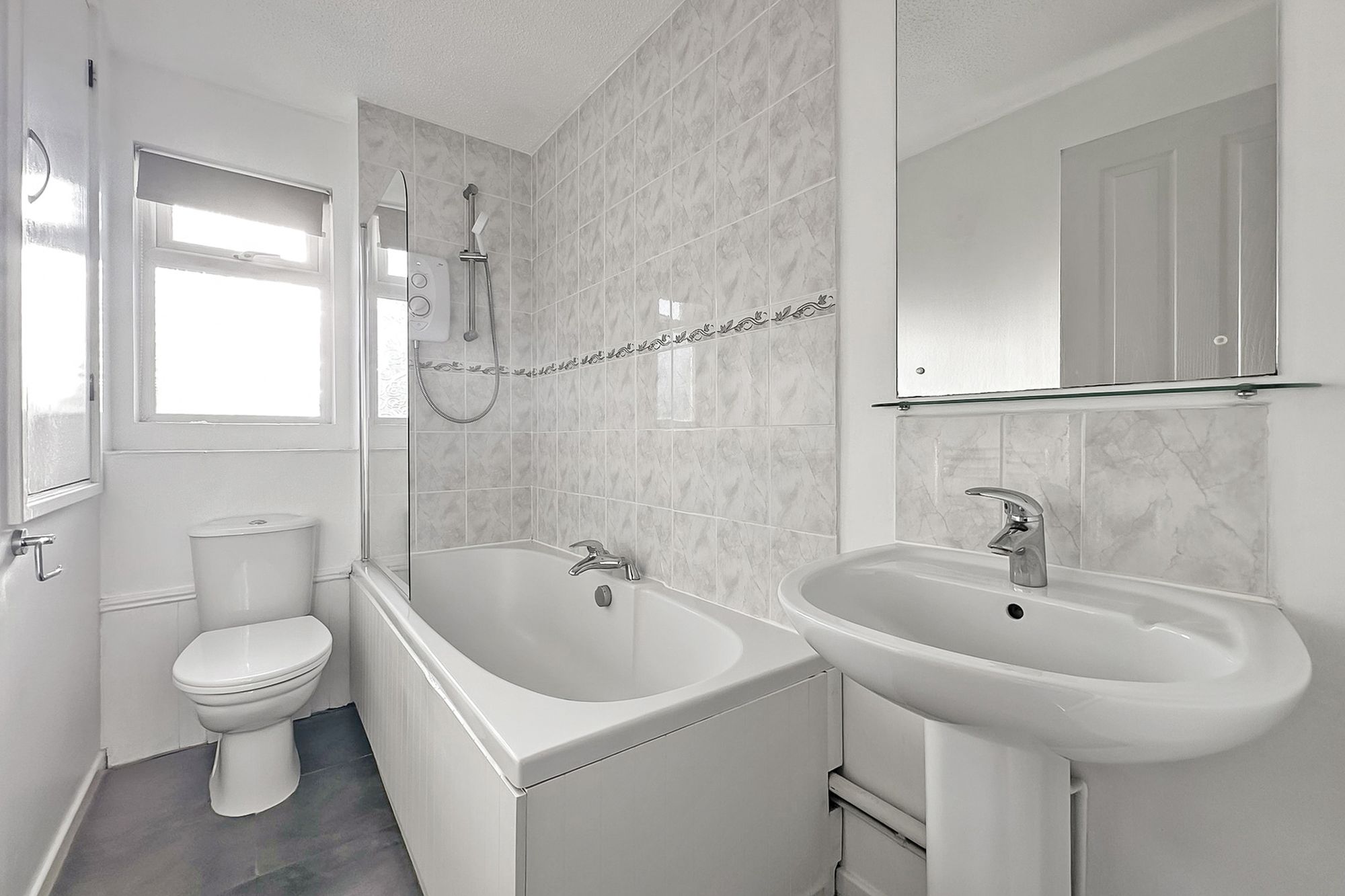 2 bed terraced house to rent in Horsley Close, Abbeymead, GL4 3