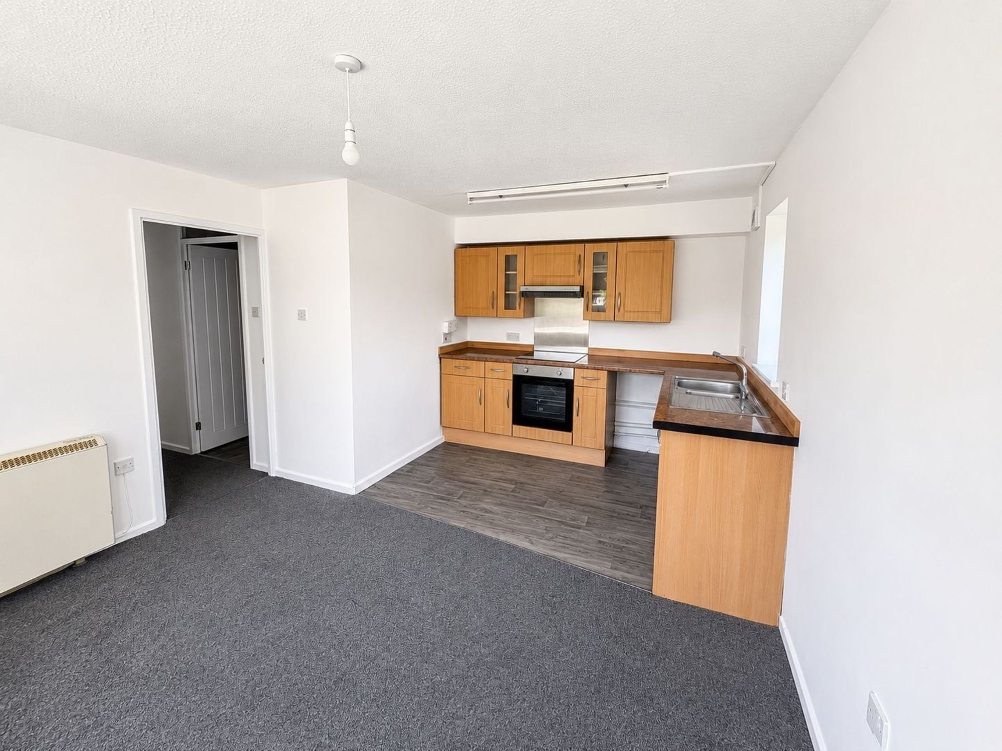 1 bed flat to rent in Hamer Street, Gloucester, GL1  - Property Image 4