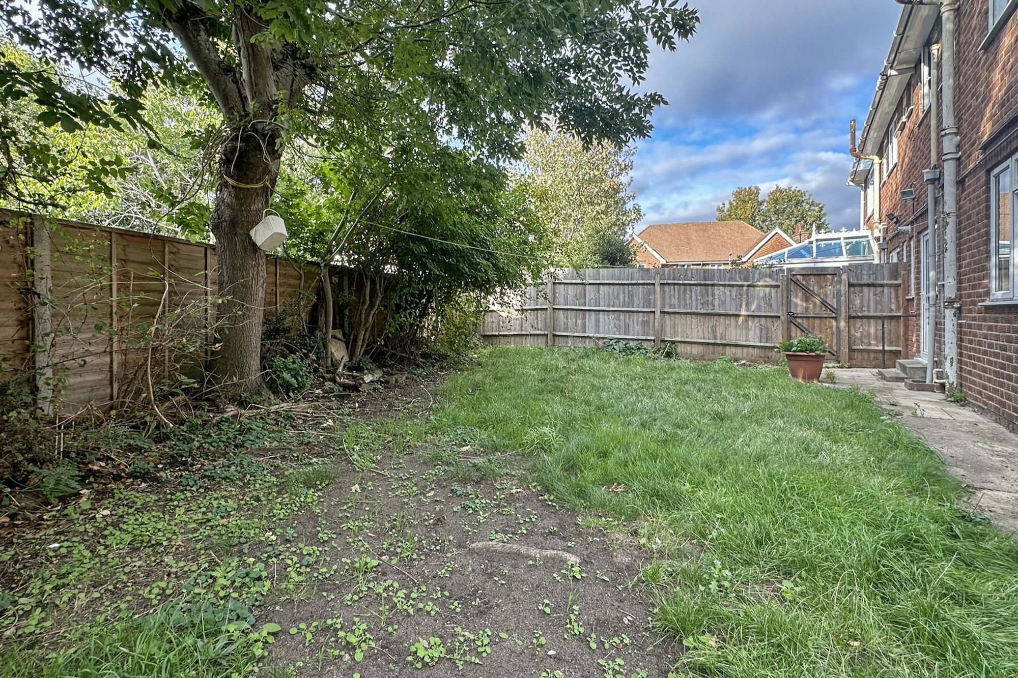 2 bed maisonette for sale in Orchard Close, Longford, GL2 1