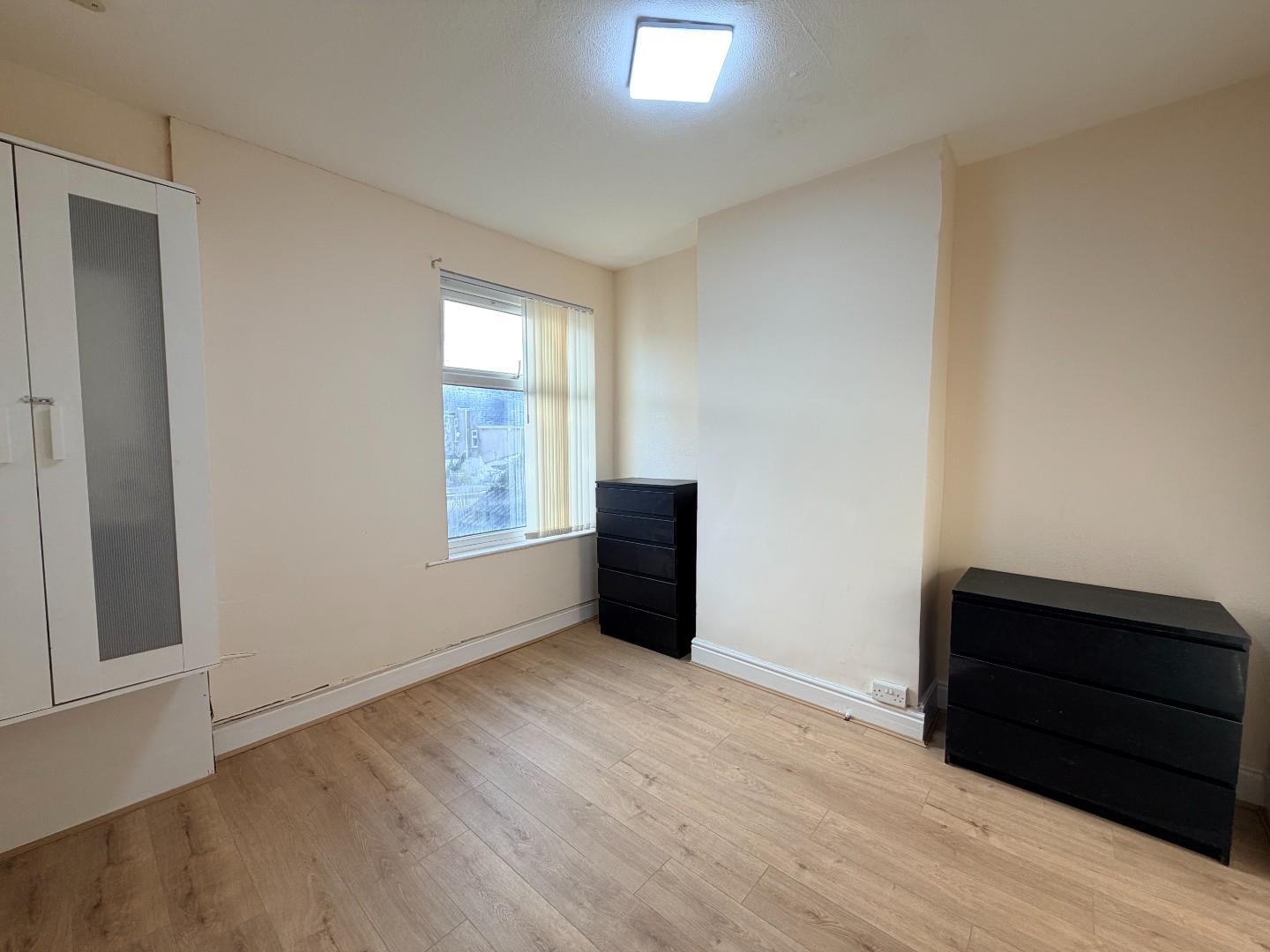 3 bed house to rent in Hollis Road, Coventry 5