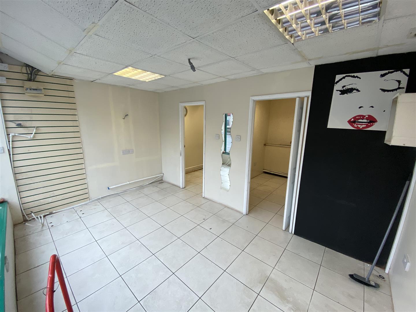 Retail property (high street) to rent in Foleshill Road, Coventry - Property Image 4