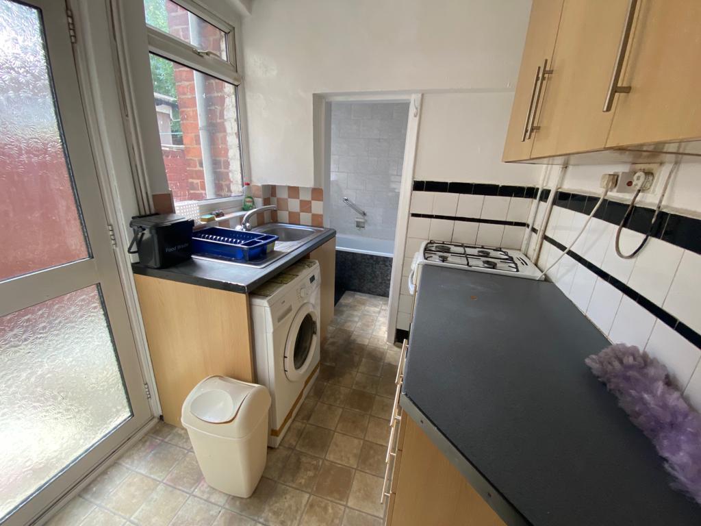 2 bed house to rent in Cross Road, Coventry  - Property Image 5