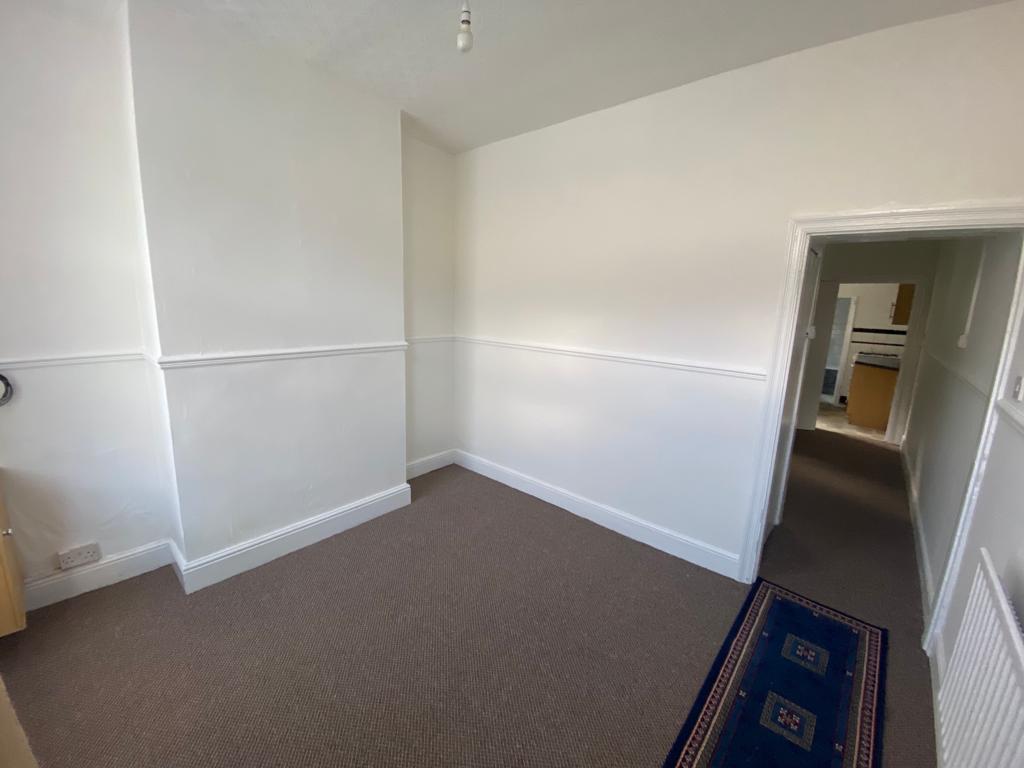 2 bed house to rent in Cross Road, Coventry 1