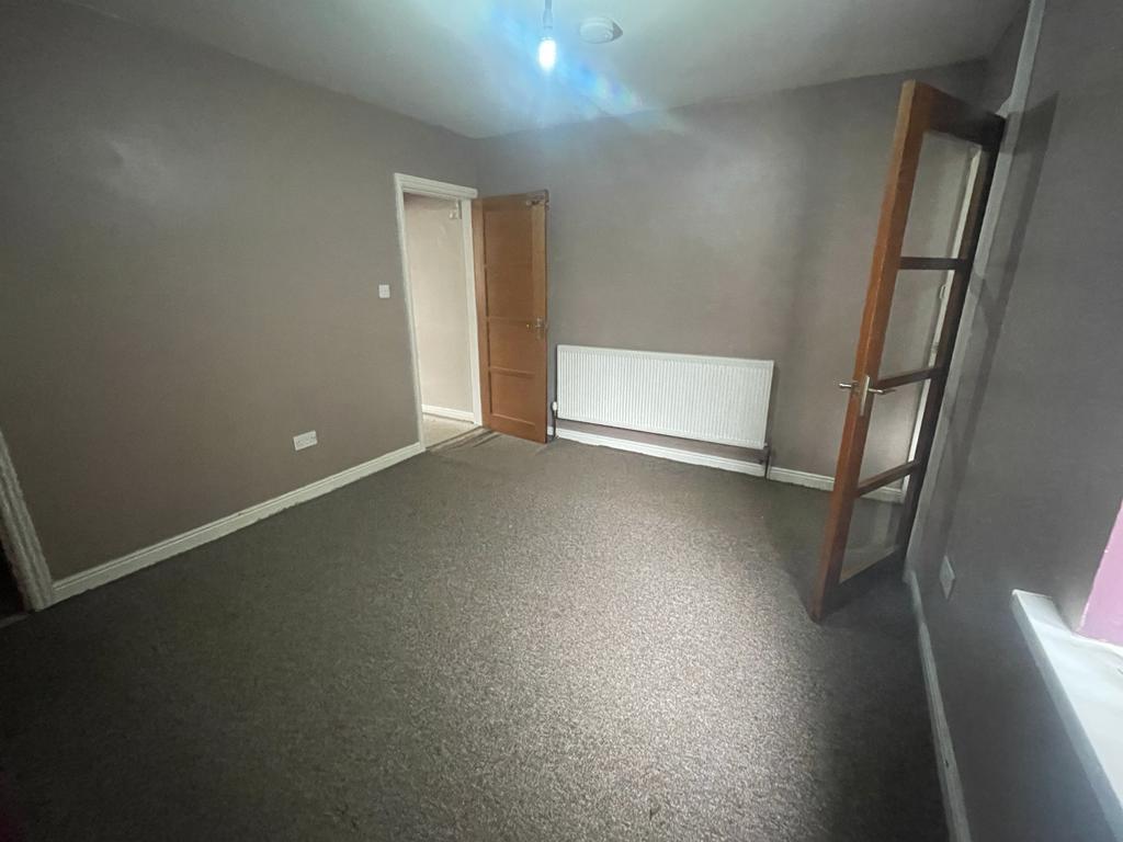 2 bed terraced house to rent in Arbury Avenue, Coventry  - Property Image 5