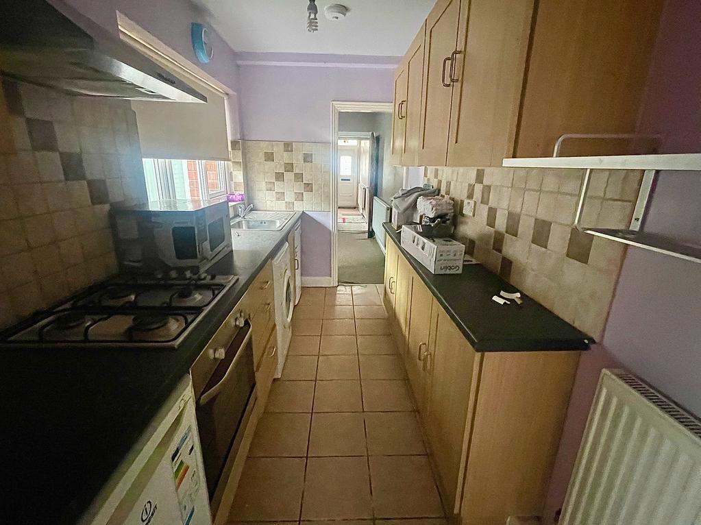 2 bed terraced house to rent in Arbury Avenue, Coventry 1