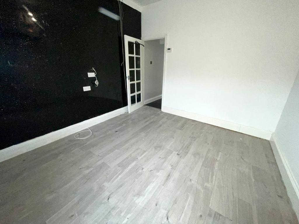 3 bed terraced house to rent in Grange Road, Coventry 1