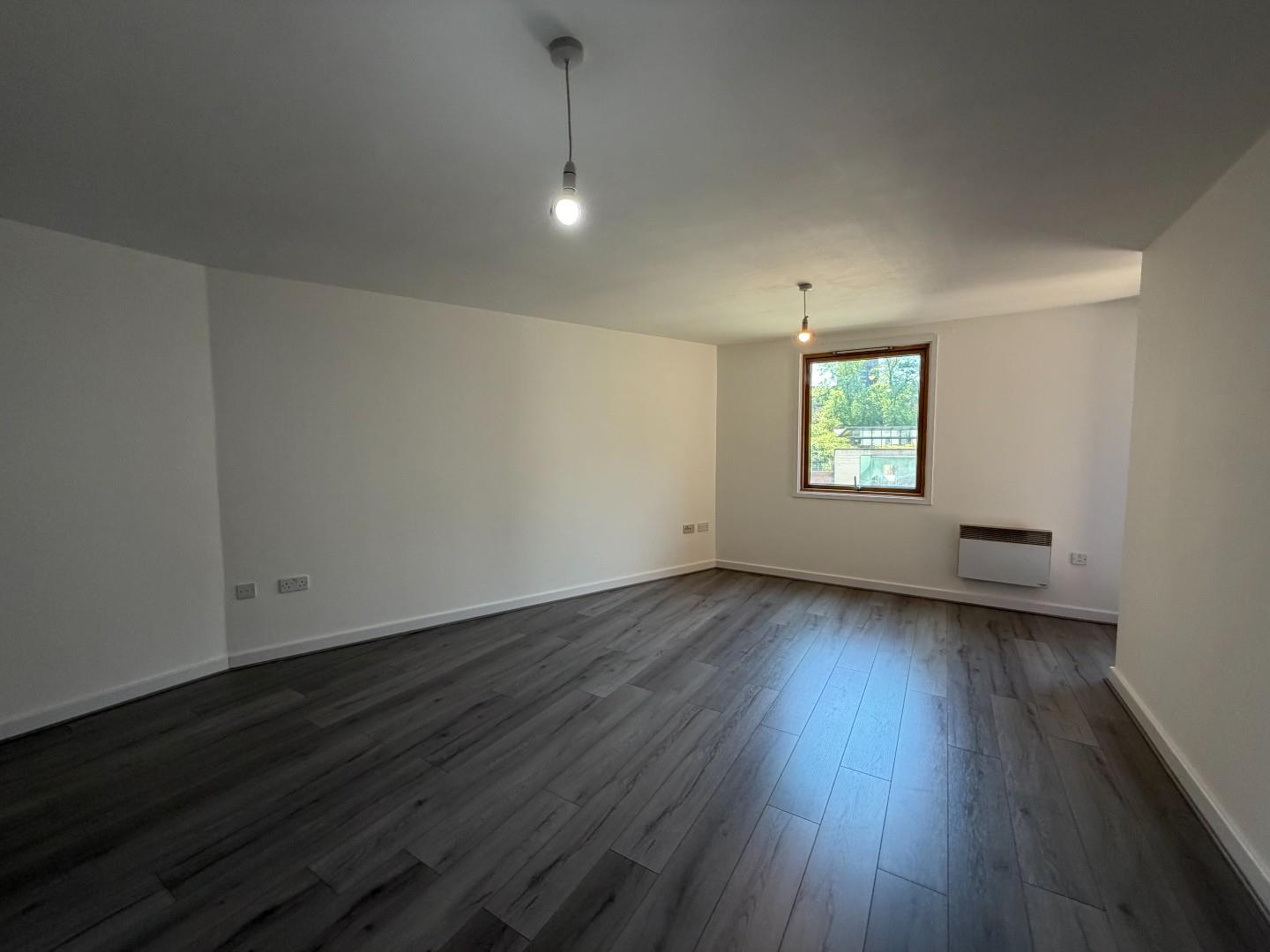 2 bed flat to rent in Priory Place, Coventry 2