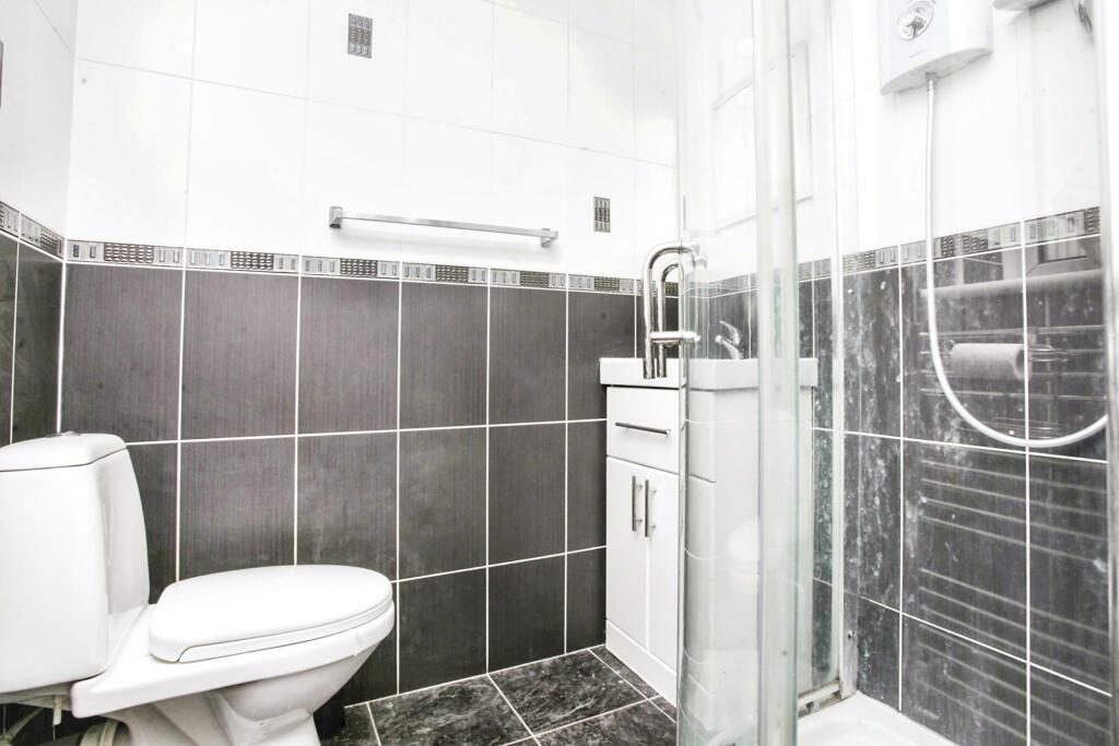 3 bed semi-detached house to rent in Jackers Road, Coventry  - Property Image 9