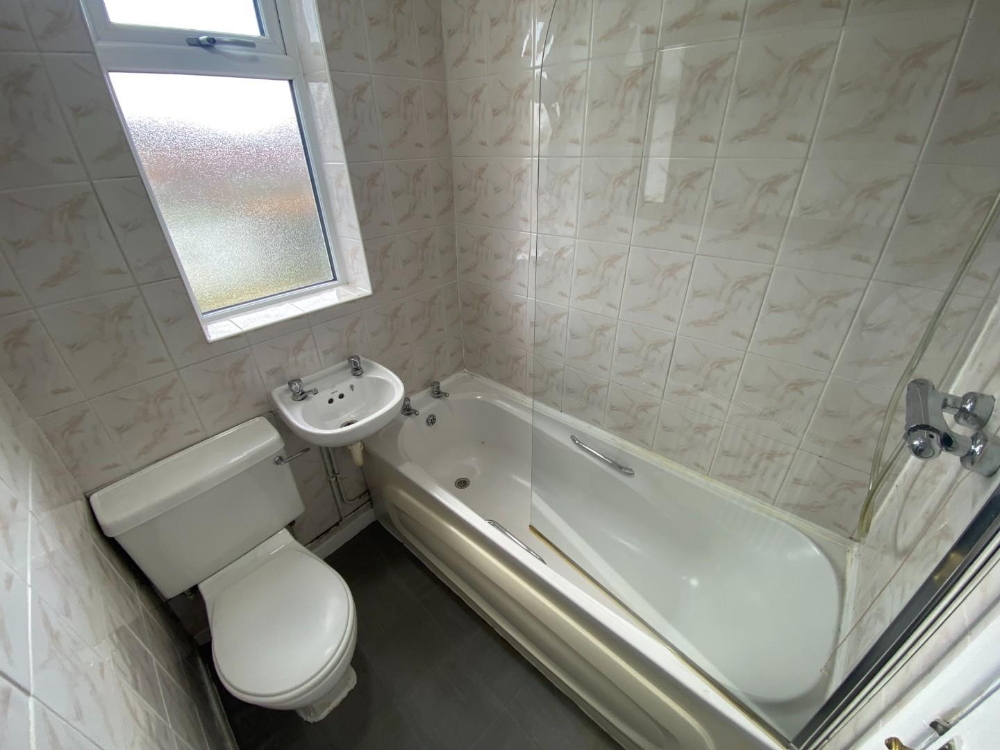 2 bed terraced house to rent in Telfer Road, Coventry 7