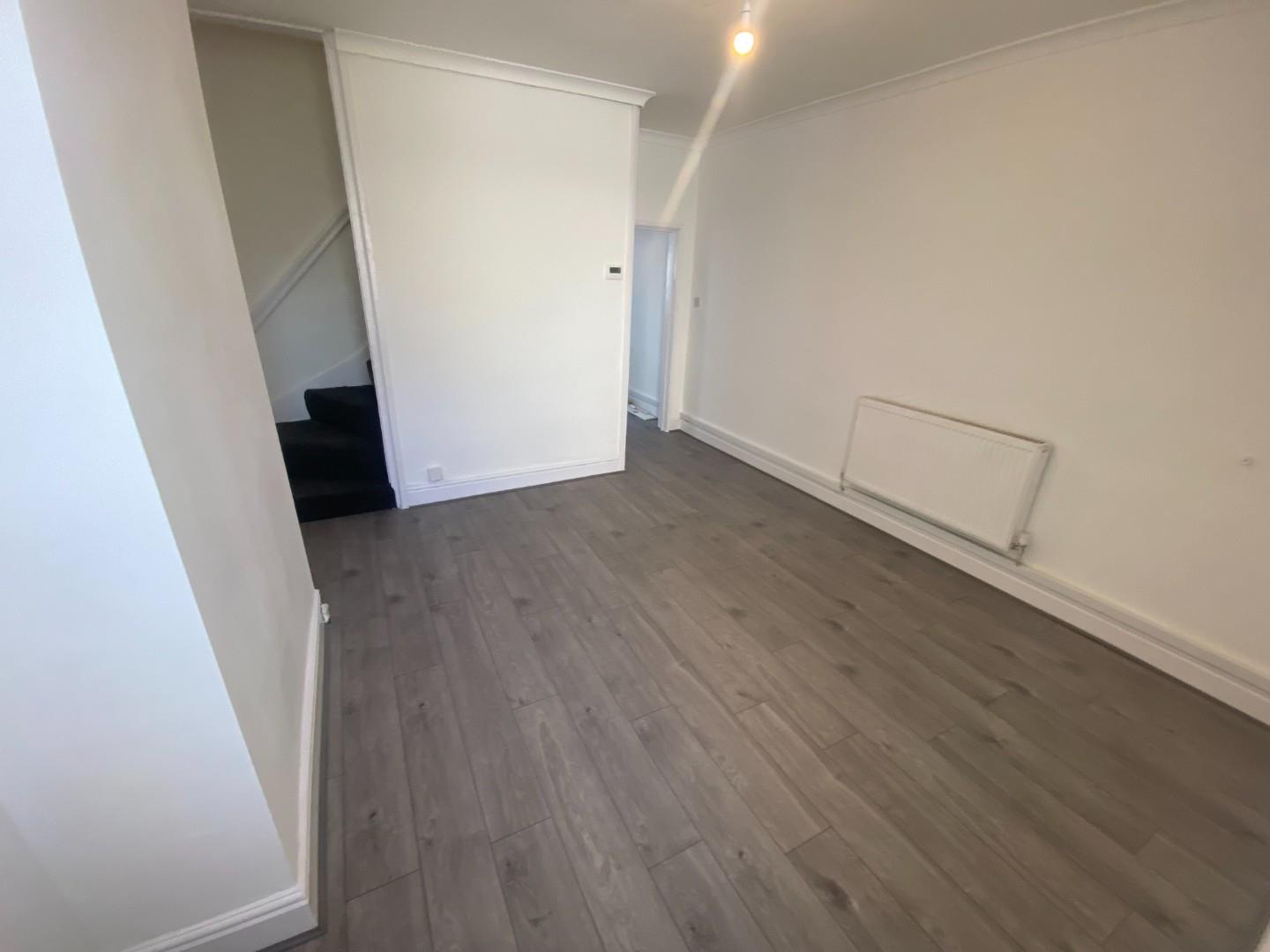 3 bed terraced house to rent in Park Street, Coventry 3