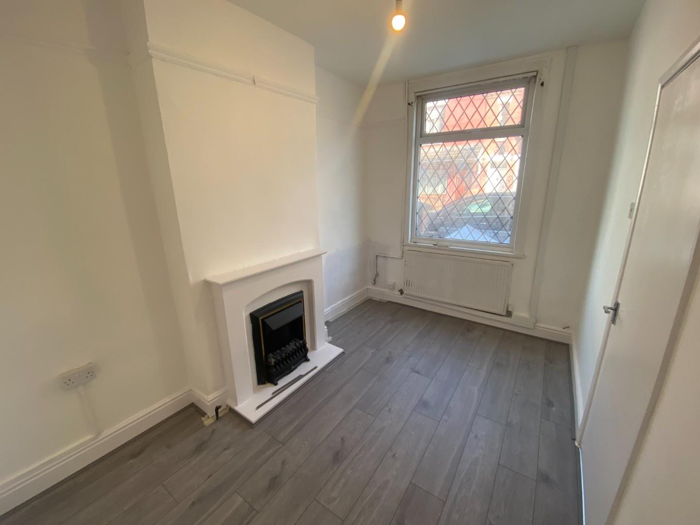 3 bed terraced house to rent in Park Street, Coventry 1