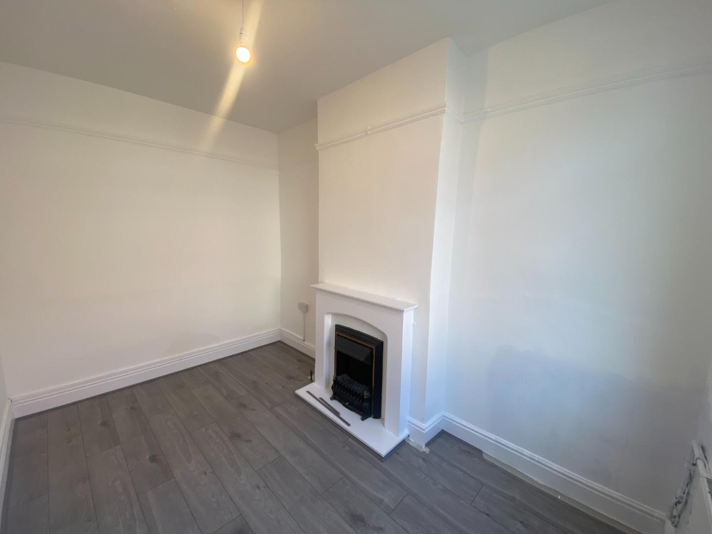 3 bed terraced house to rent in Park Street, Coventry - Property Image 1