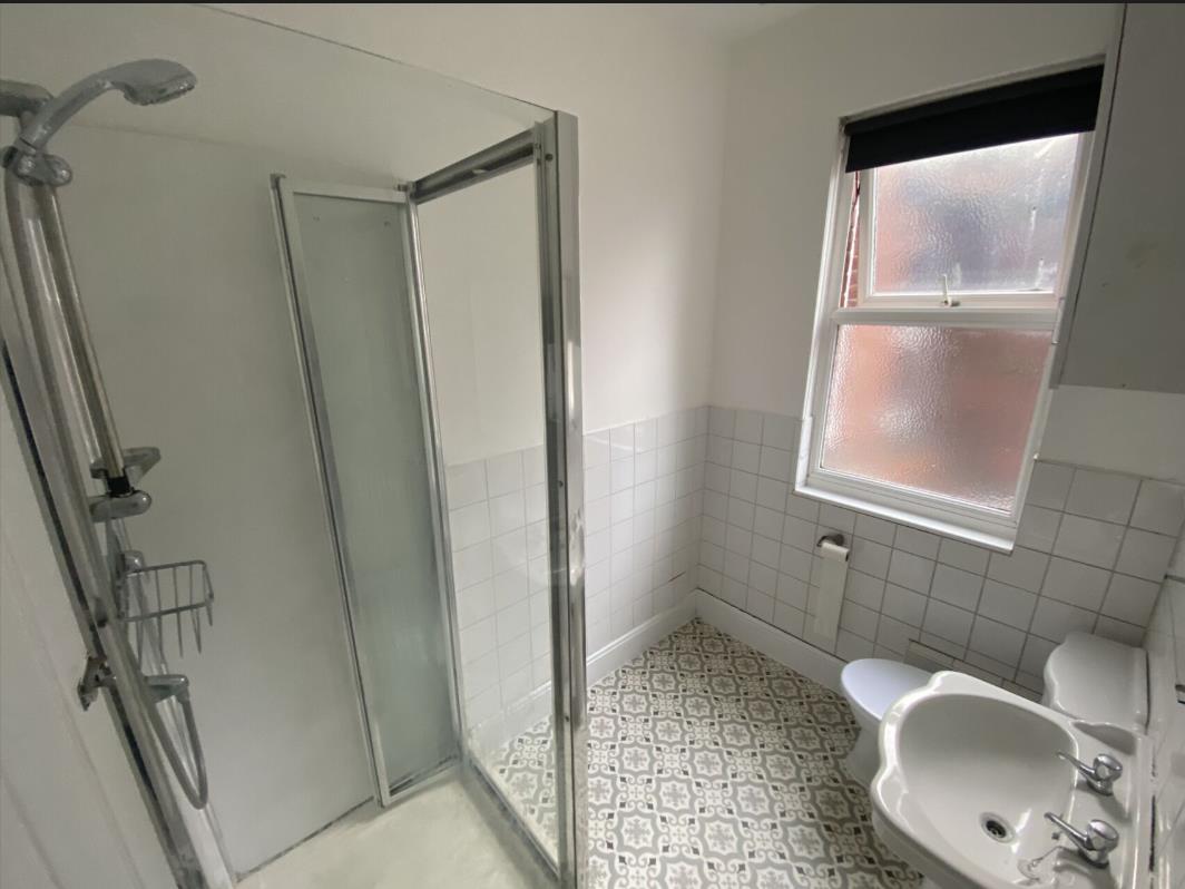 2 bed flat to rent in Walsgrave Road, Coventry  - Property Image 2