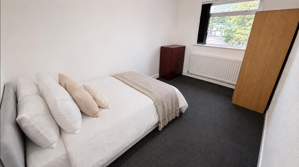 1 bed house share to rent in Holbrook Lane, Coventry - Property Image 1
