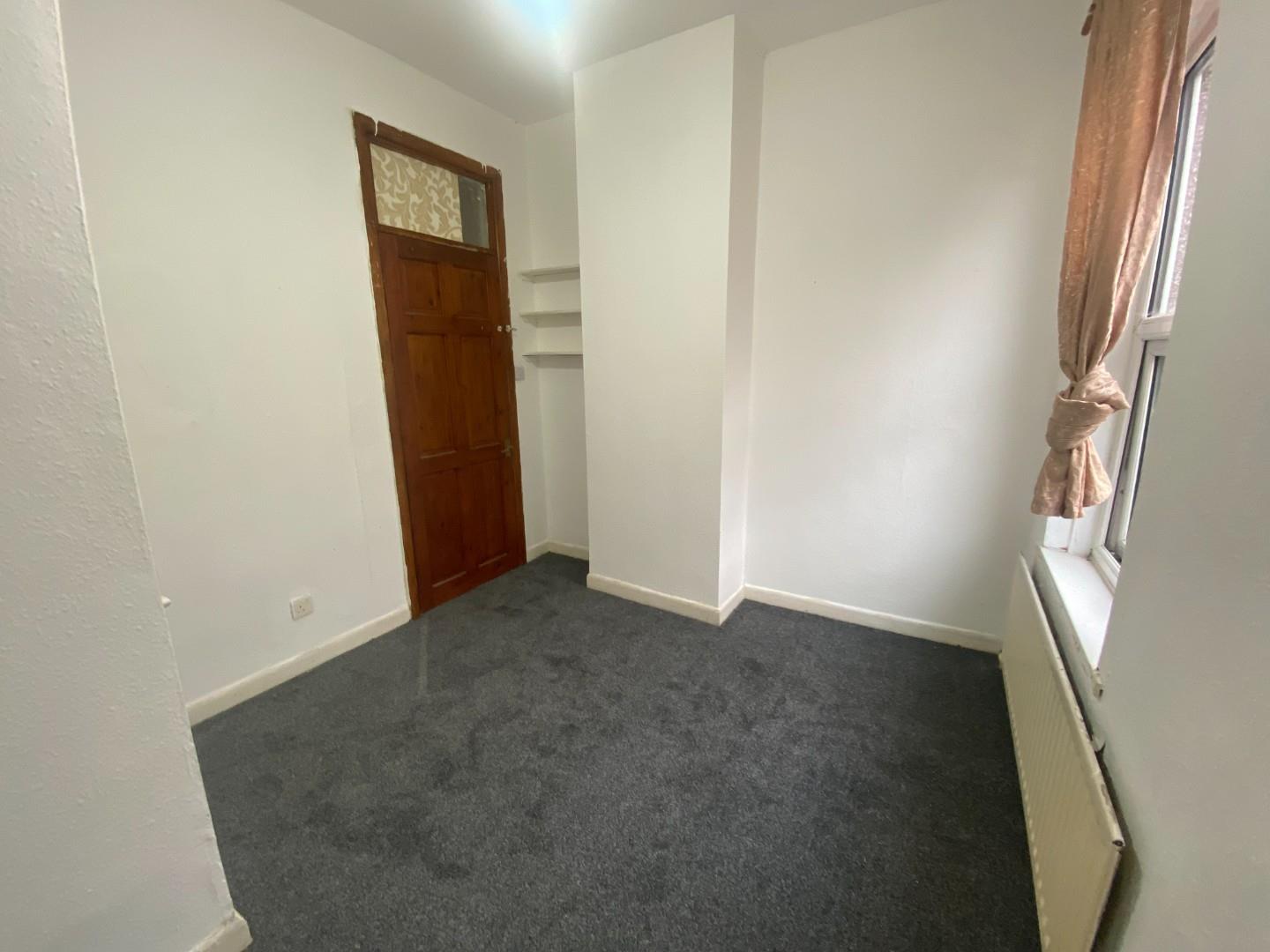 2 bed terraced house to rent in Aldbourne Road, Coventry 4