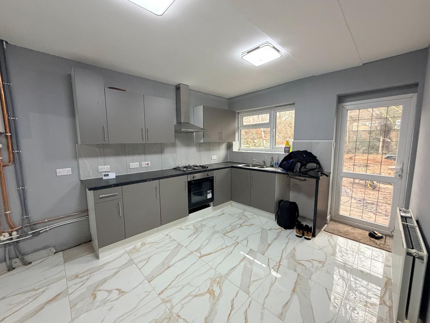 3 bed end of terrace house to rent in Marion Road, Coventry  - Property Image 3