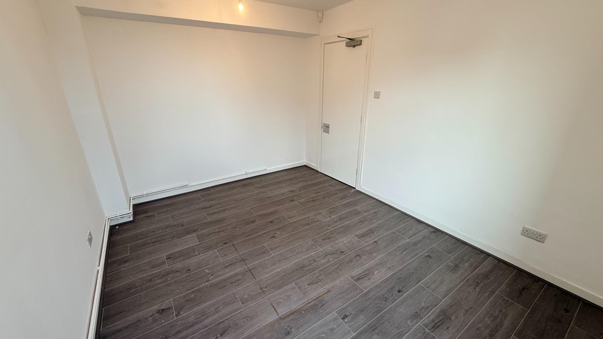 Retail property (high street) to rent in Foleshill Road, Coventry  - Property Image 4