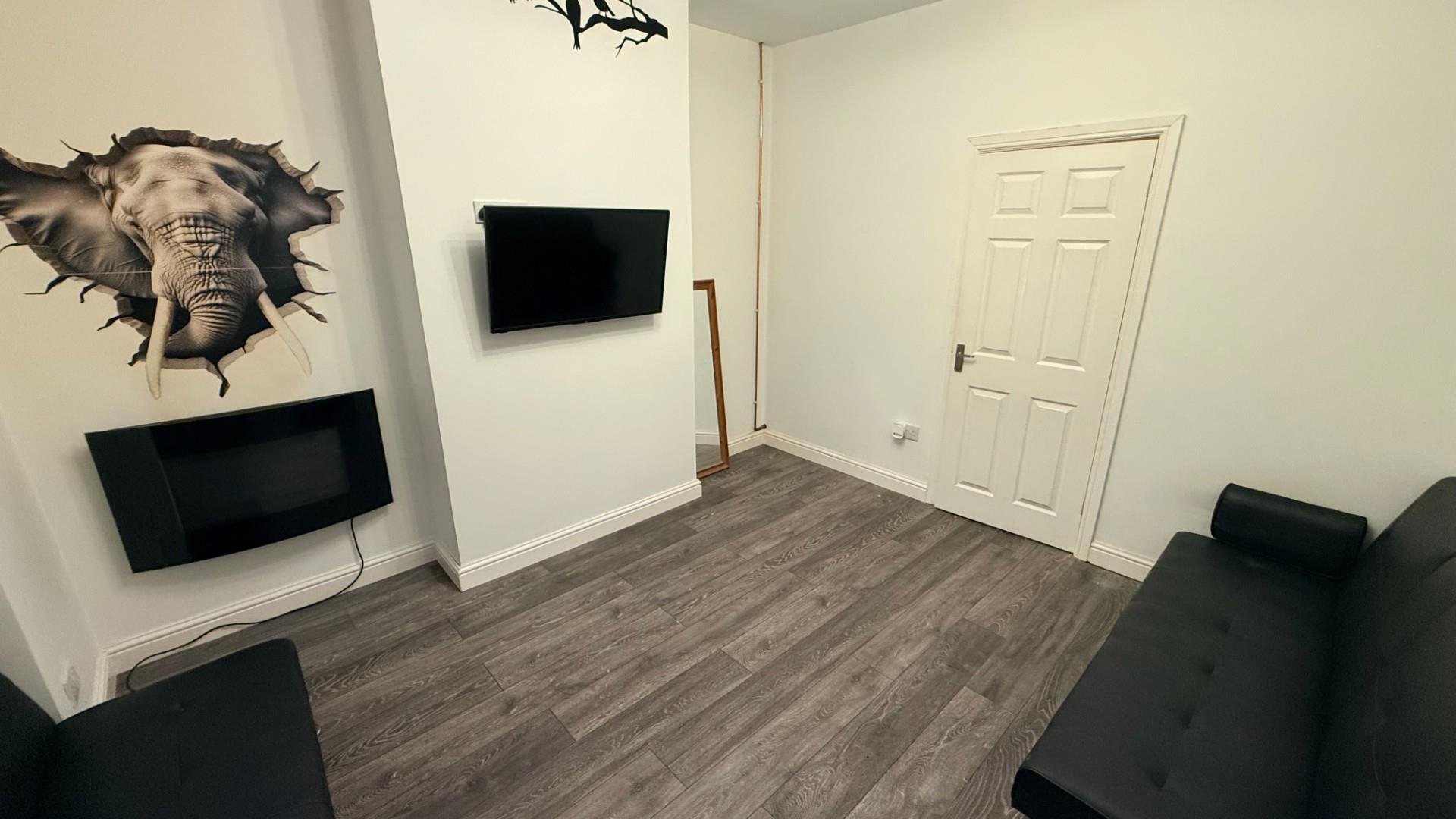 1 bed studio flat to rent in Pridmore Road, Coventry, CV6 