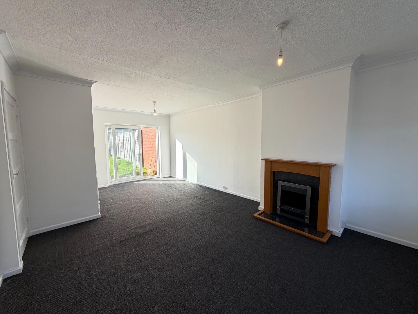 3 bed house to rent in Beake Avenue, Coventry  - Property Image 2