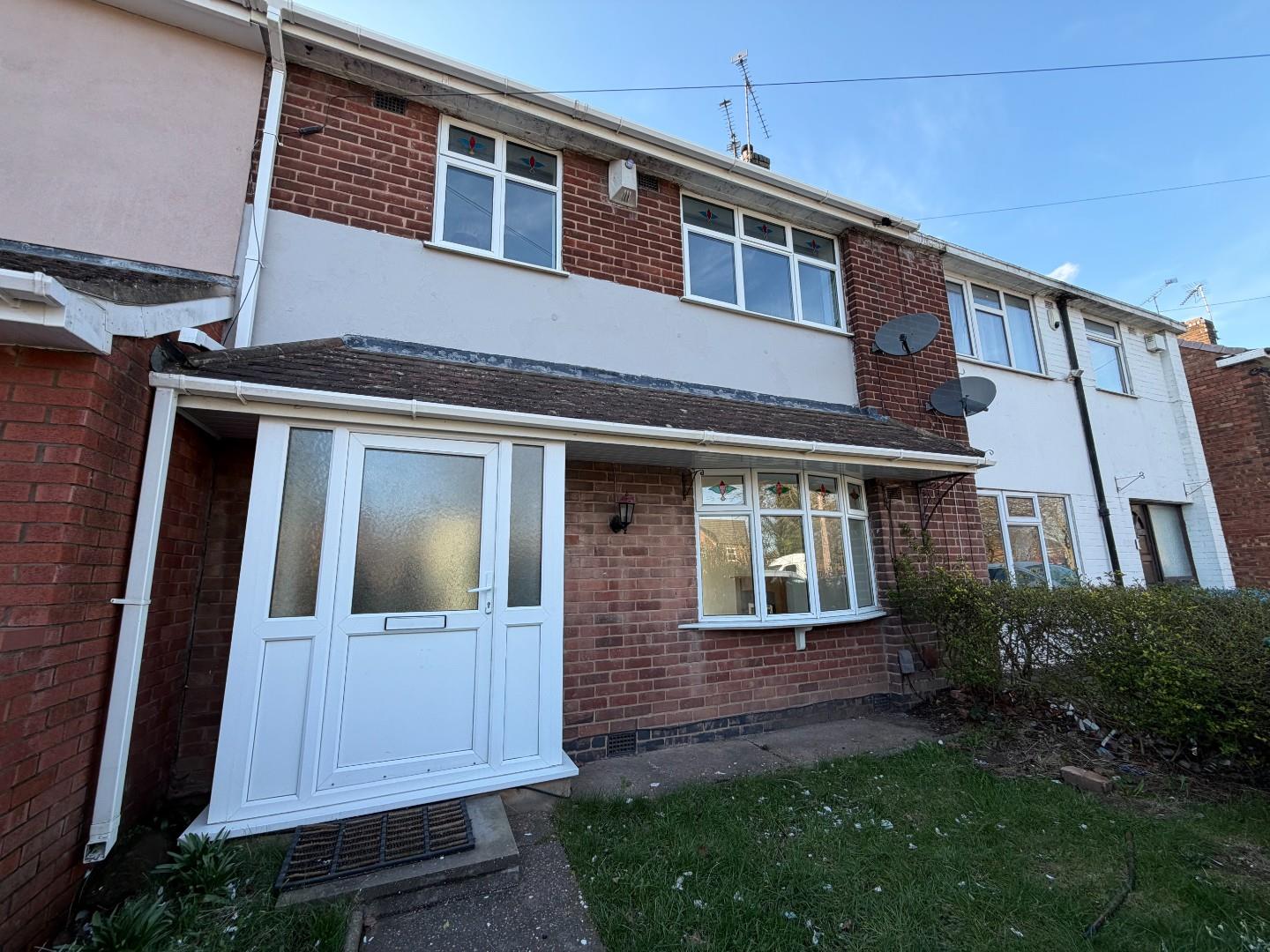 3 bed house to rent in Beake Avenue, Coventry - Property Image 1