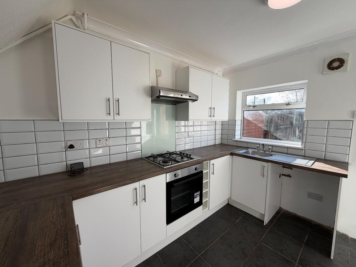 3 bed house to rent in Beake Avenue, Coventry  - Property Image 3
