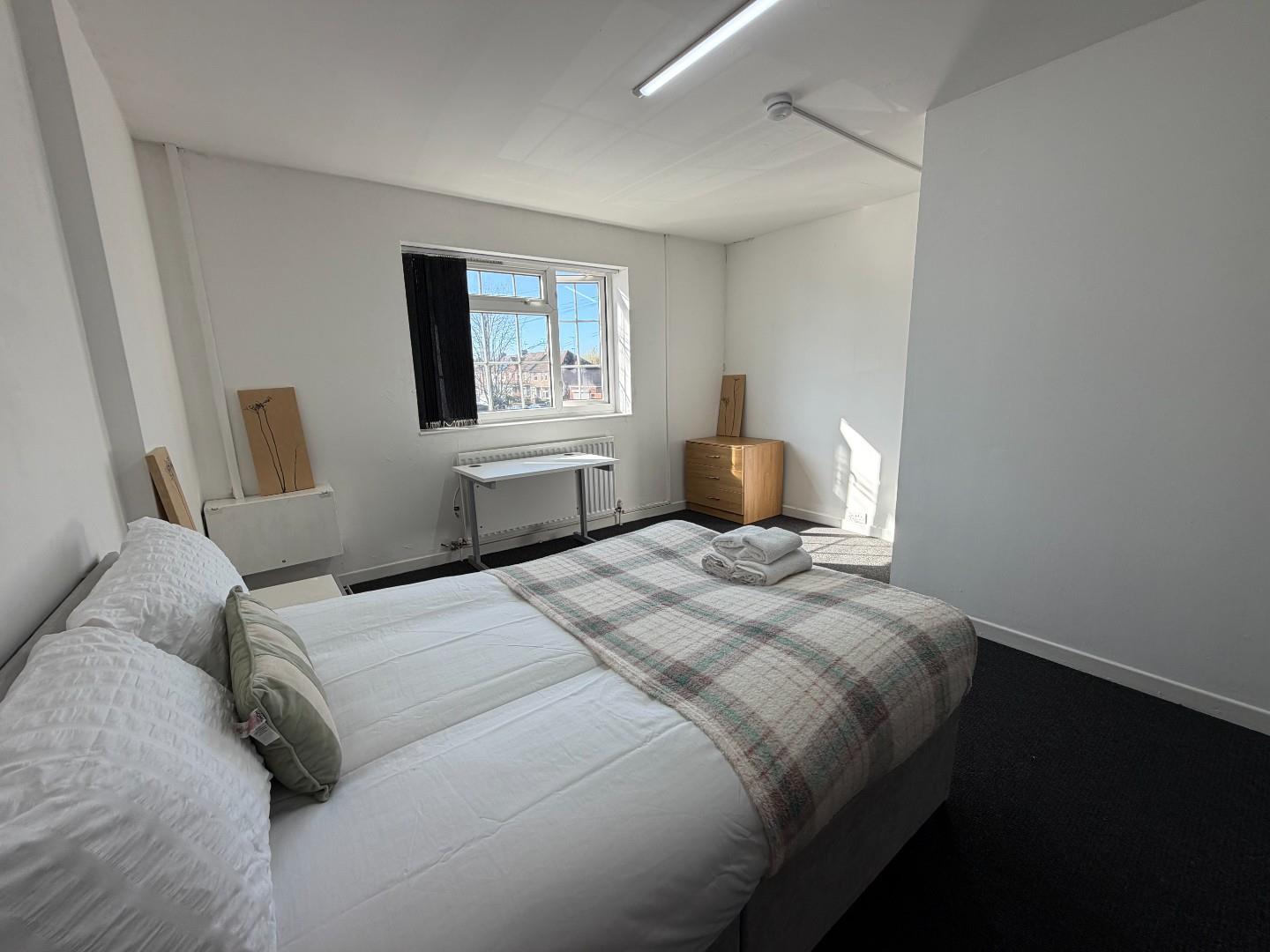 6 bed house share to rent in Holbrook Lane, Coventry 4