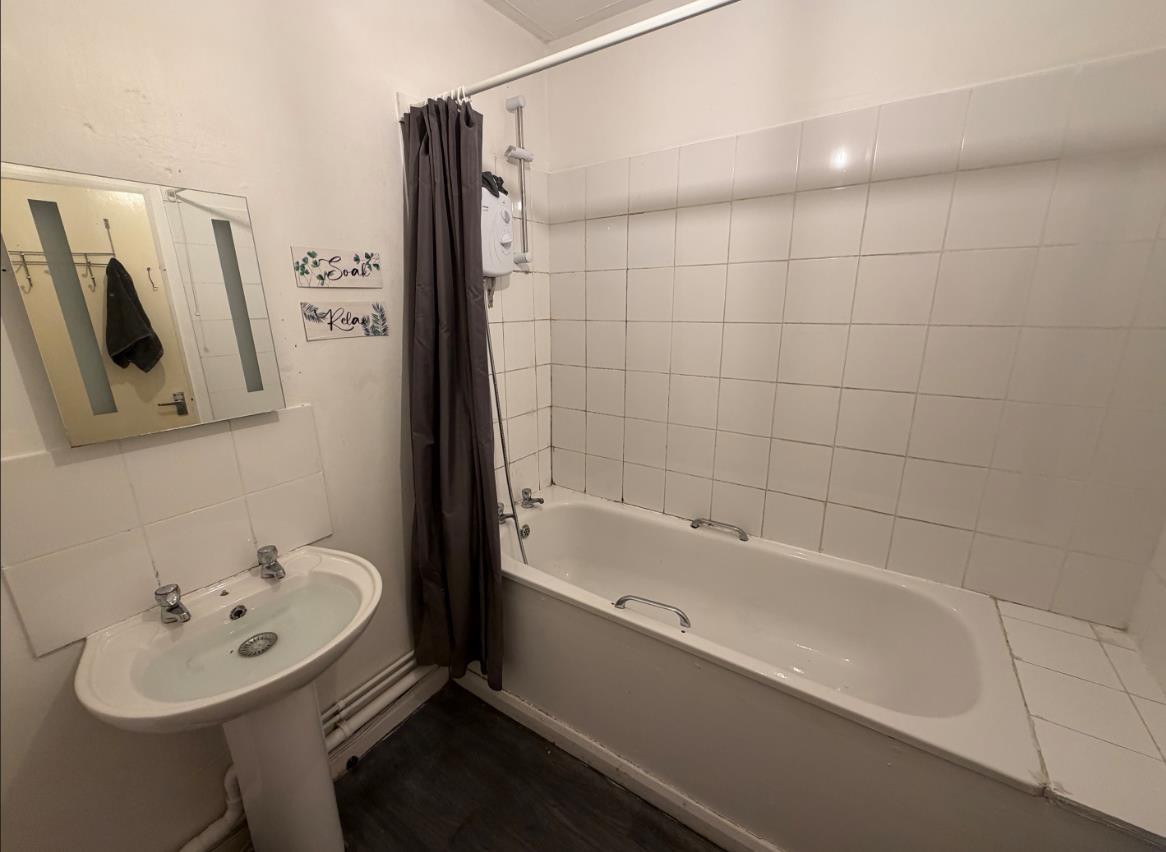 2 bed house to rent in Shortlands, Bedworth  - Property Image 7