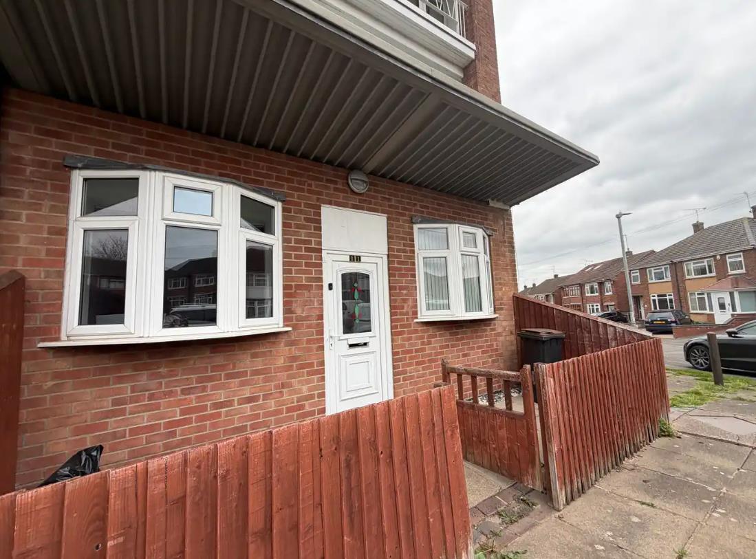 2 bed house to rent in Shortlands, Bedworth, CV7