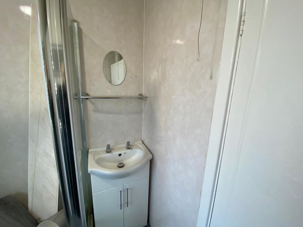 3 bed end of terrace house for sale in Dunster Place, Coventry 10