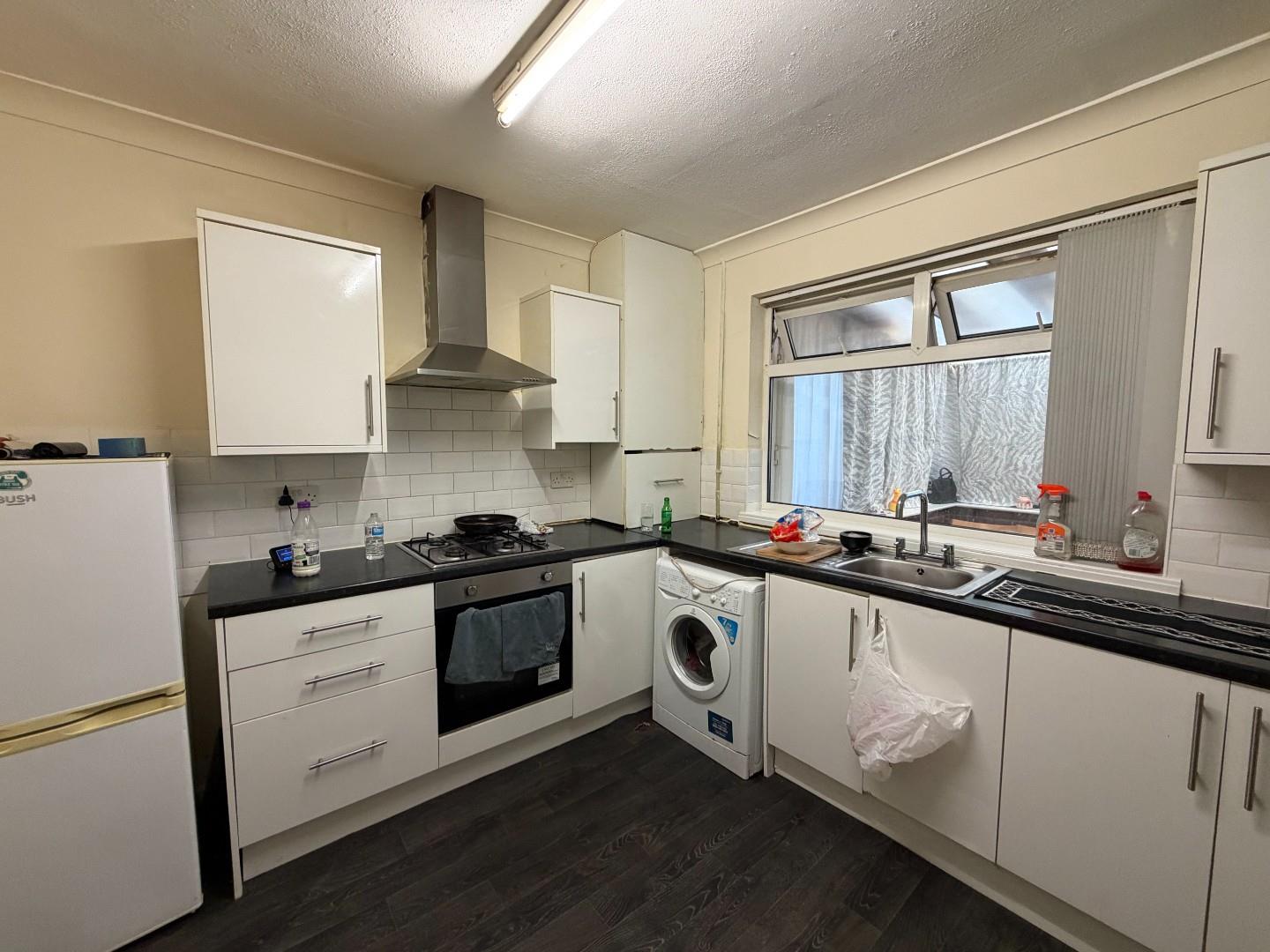 3 bed end of terrace house for sale in Villa Road, Coventry 3