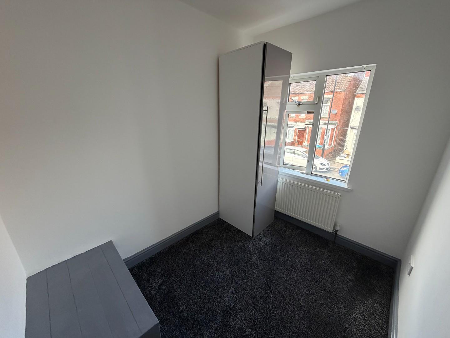 4 bed end of terrace house to rent in King Georges Avenue, Coventry 6