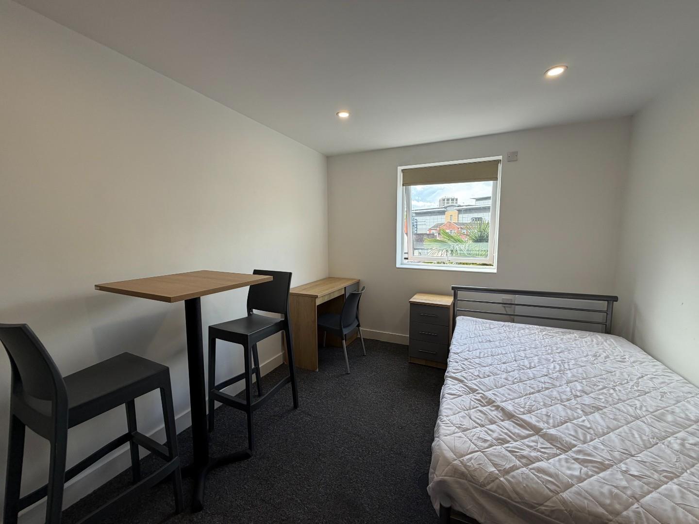1 bed flat to rent in Lower Holyhead Road, Coventry - Property Image 1