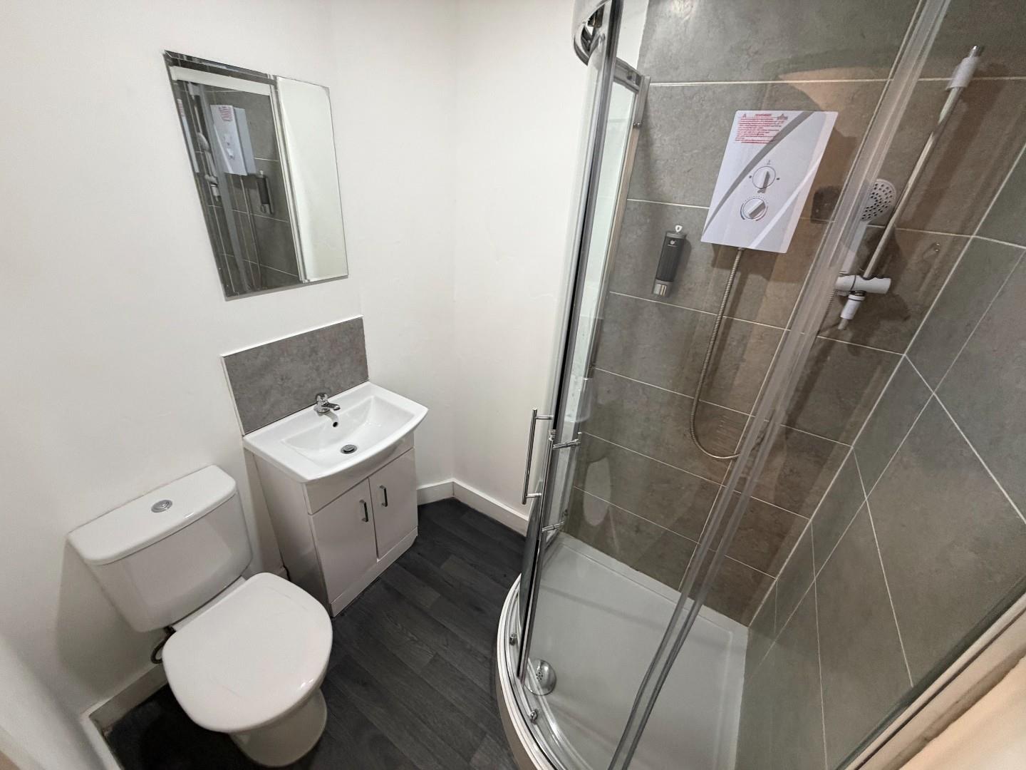 1 bed flat to rent in Lower Holyhead Road, Coventry 3