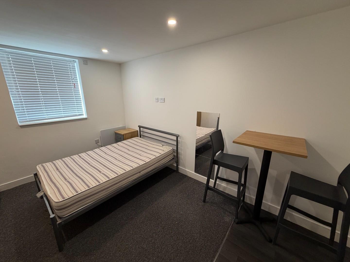 1 bed flat to rent in Lower Holyhead Road, Coventry, CV1 
