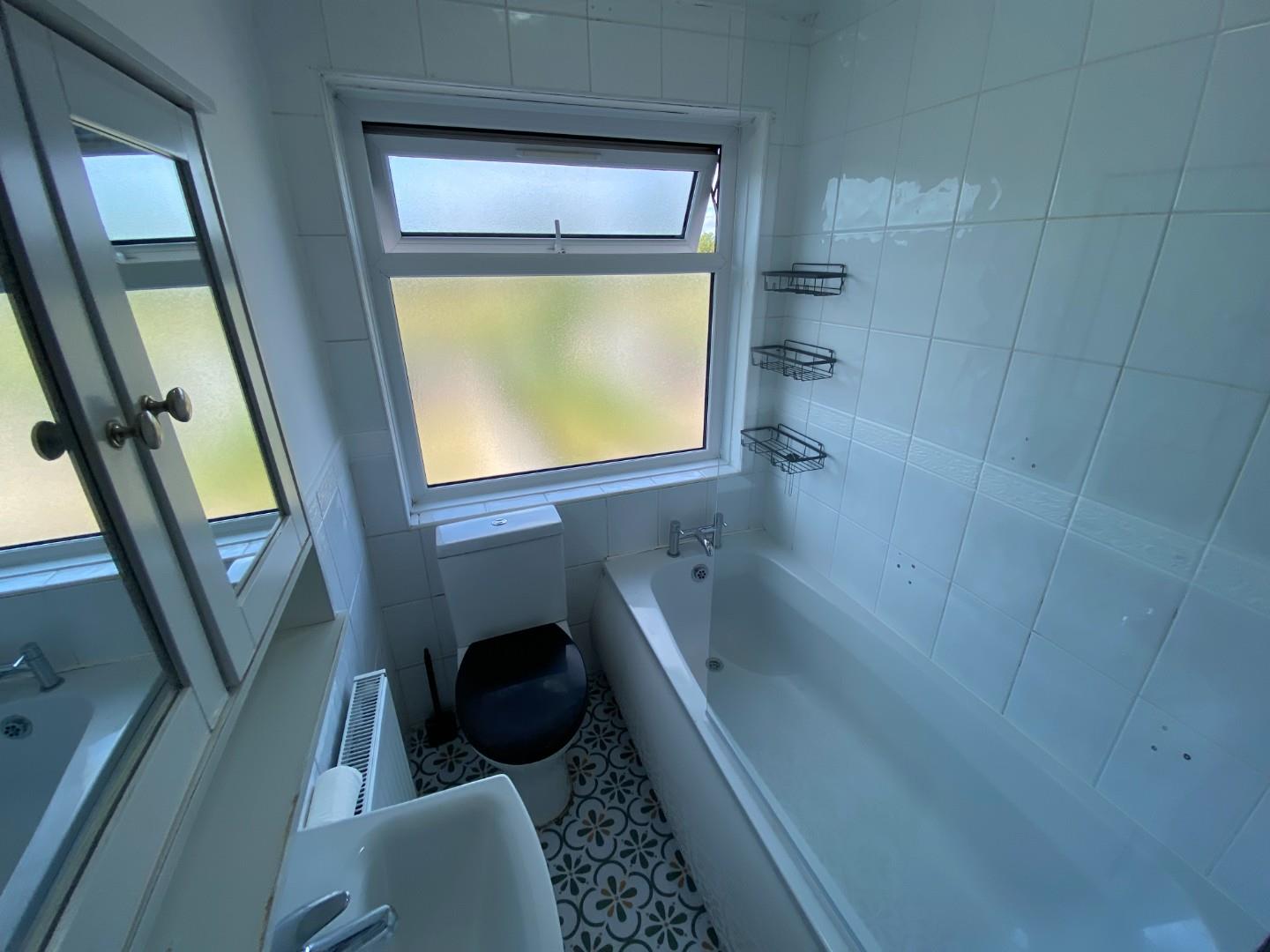 3 bed house to rent in Holborn Avenue, Coventry 4